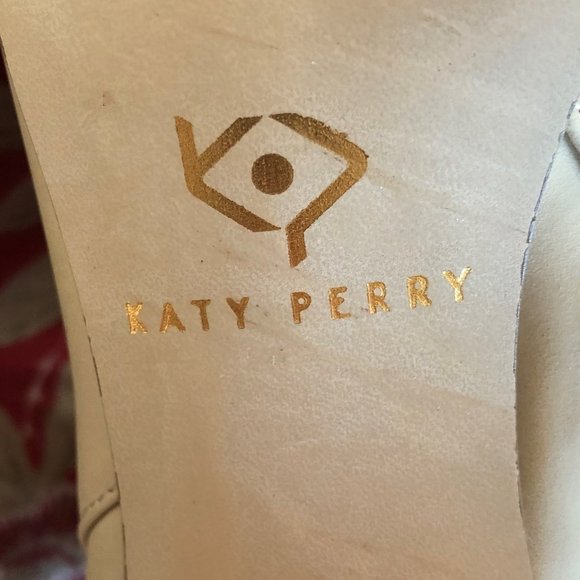 Whimsical Katy Perry “Corra” Nude Block Heel Boots 7 - Picture 11 of 16